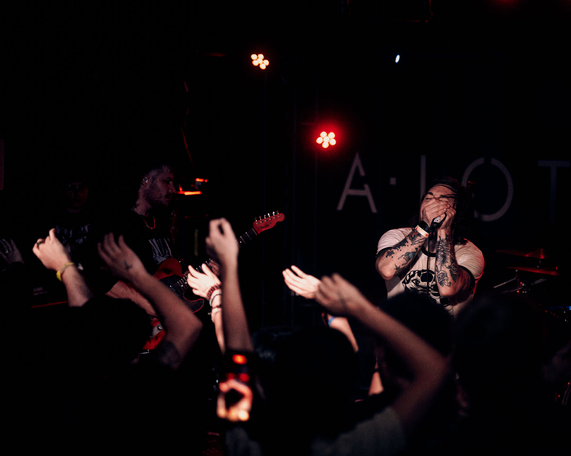 Kurt Travis with A lot Like Birds performing with passion to a lively crowd